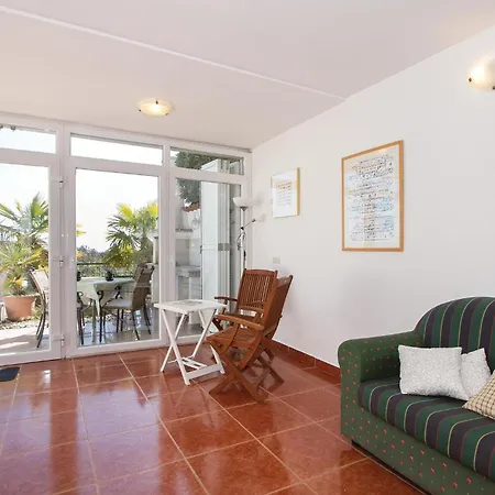 Apartament Stunning In With Wifi Barbariga